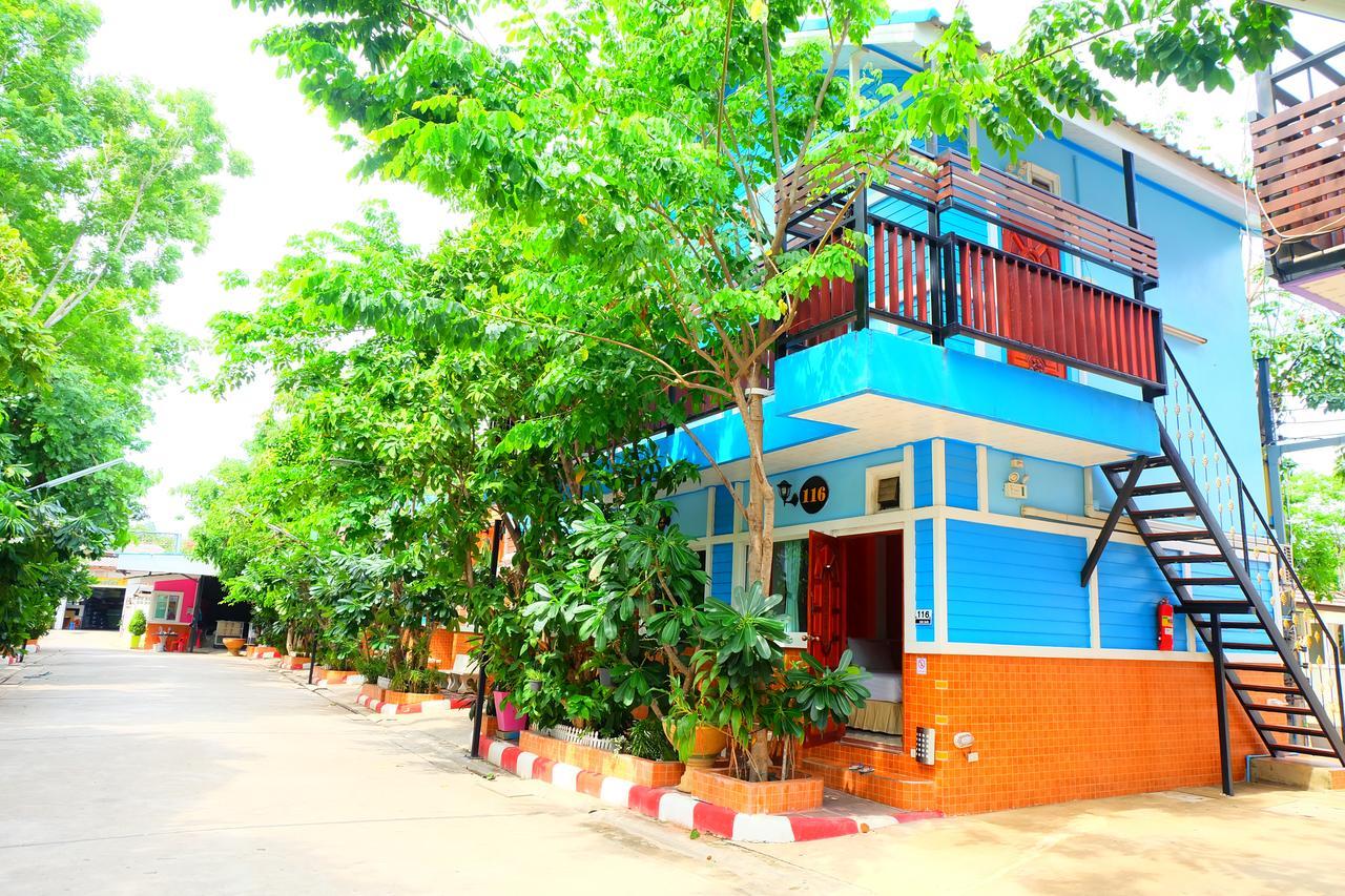 Rak Kun Resort 2 Nakhon Sawan Exterior photo