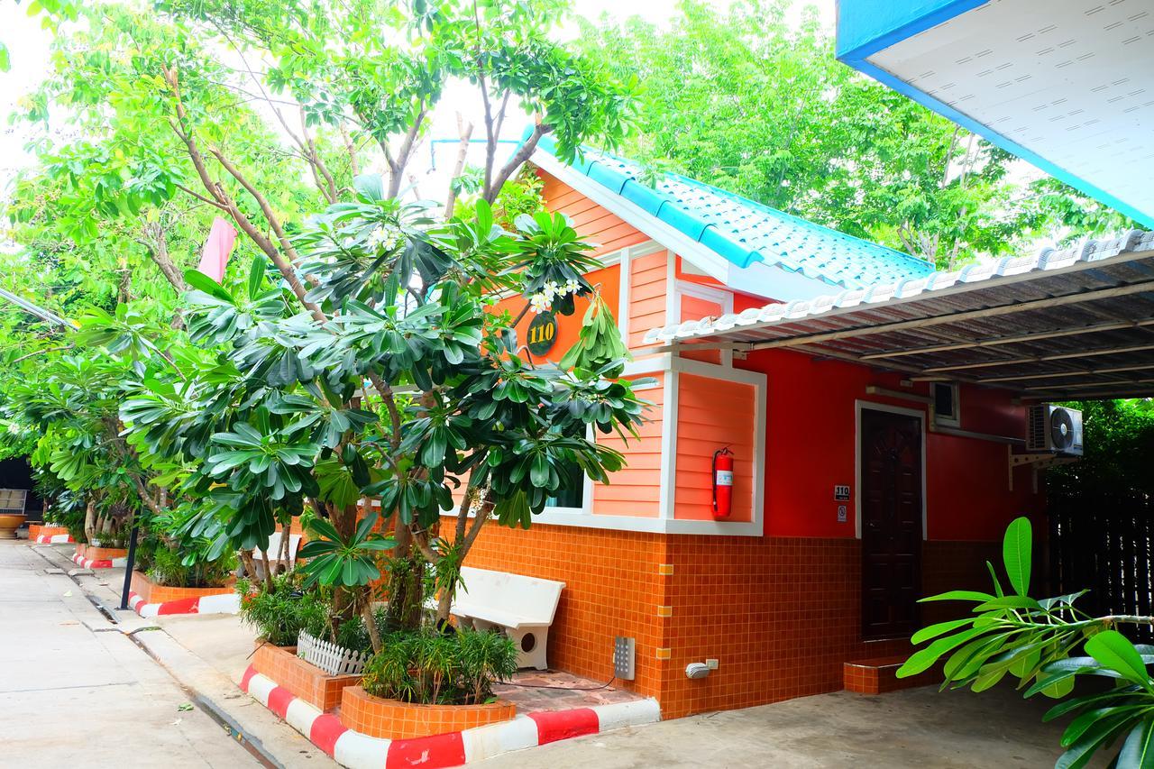 Rak Kun Resort 2 Nakhon Sawan Exterior photo